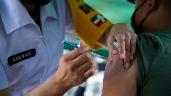 Arranca la inmunización de mexicanos en Estados Unidos, según el Consulado azteca