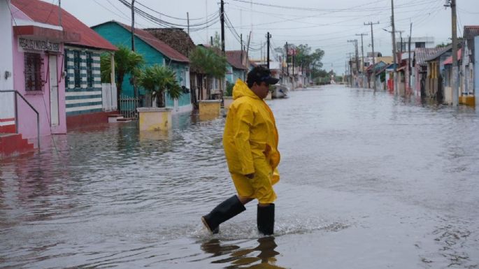 México: la tormenta Enrique gana fuerza y se convierte en el primer huracán de la temporada