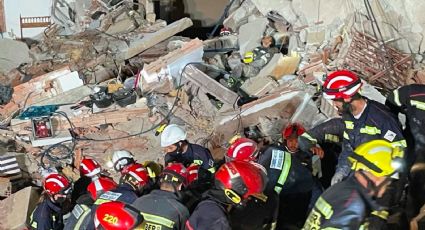 Rescatan con vida a una de las tres personas atrapadas en el derrumbe de España