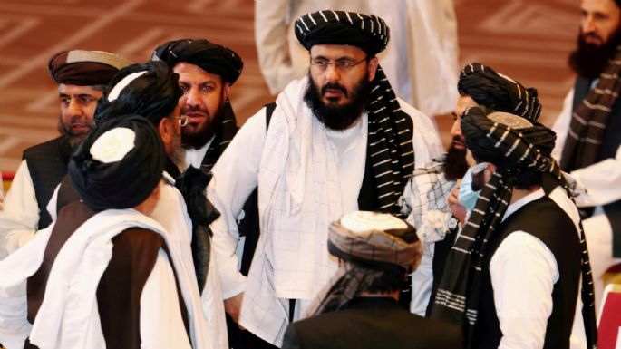 EE. UU. recibe garantías de los talibanes para permitir la salida de los afganos luego de la retirada