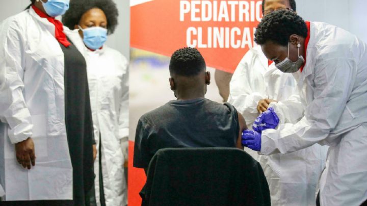 Sudáfrica inicia un ensayo global de seguridad para la vacuna pediátrica de Sinovac
