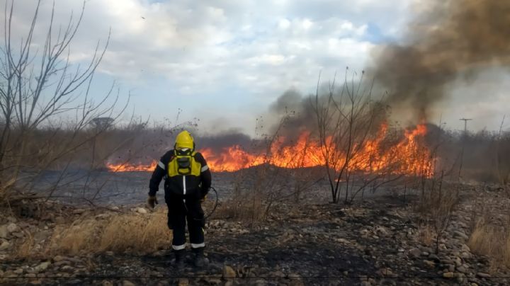 Un feroz incendio mantuvo en vilo a la ciudad de Picún Leufú