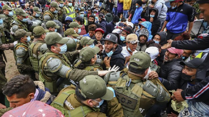 Violento desalojo en Chile: carabineros desmantelan un campamento de migrantes venezolanos