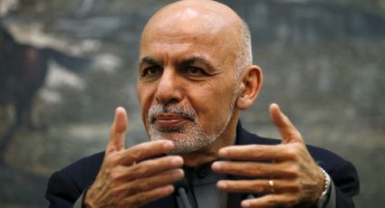 El depuesto presidente de Afganistán, Ashraf Ghani, explicó por qué huyó del país