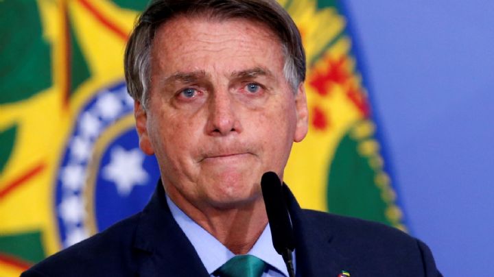 Bolsonaro insta a los camioneros desbloquear las carreteras para no afectar la economía