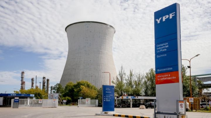 YPF podrá abastecer con su propia energía a su refinería de La Plata