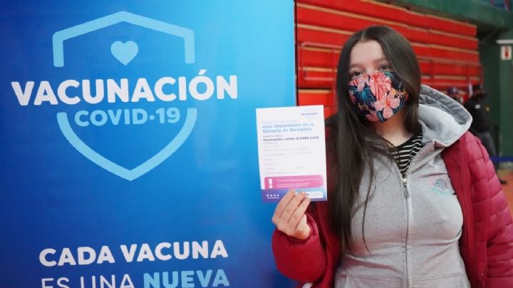 La vacunación contra el coronavirus en Neuquén sigue hoy en 23 localidades