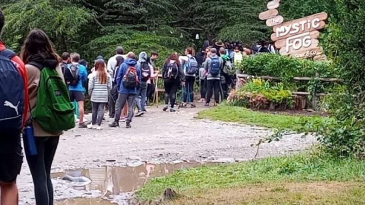 Aluvión de turistas en El Bolsón: hacen cola de 40 minutos para pasear por la montaña