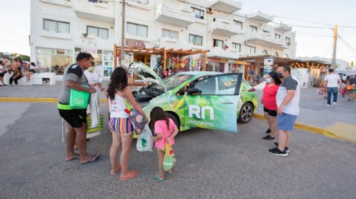 En Las Grutas organizaron actividades para que los turistas conozcan sobre el hidrógeno verde