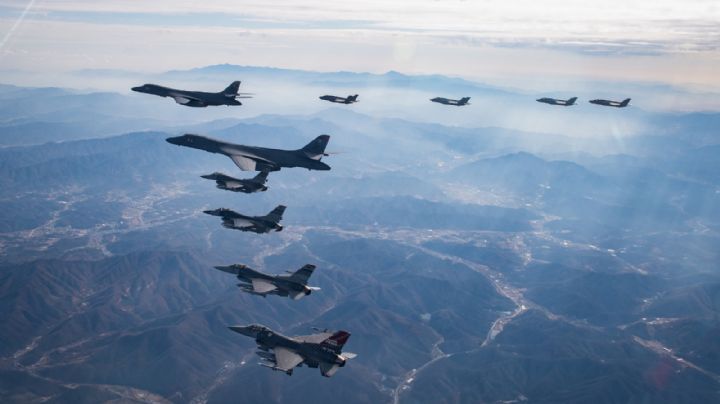 Corea del Sur y Estados Unido realizan nuevas maniobras tras las prácticas de Corea del Norte