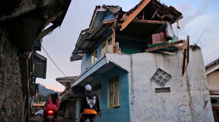 Un terremoto golpea con dureza a Indonesia y deja varias víctimas