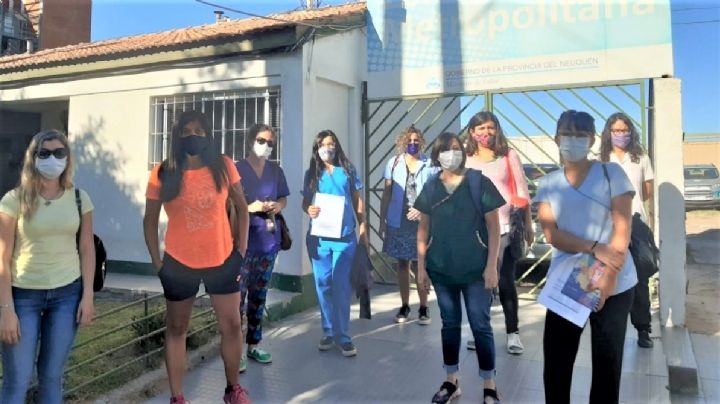 Rechazan “barreras burocráticas” contra beneficiarios de programas sociales