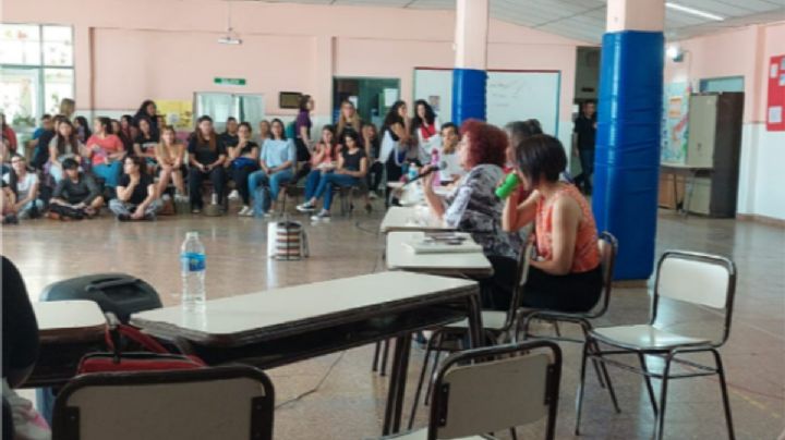 Piden la remoción de la directora del IFD 1 de Cutral Co por “violencia y hostigamiento”