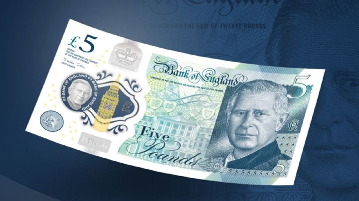 Presentaron en Inglaterra los primeros billetes con la cara de Carlos III