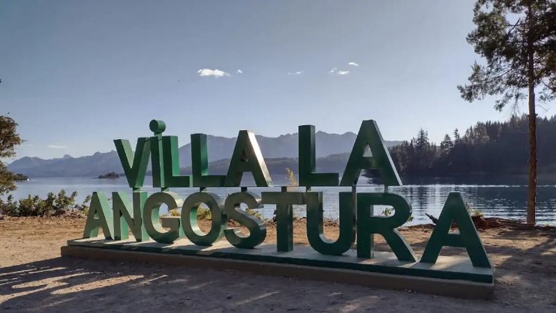 Caminó desde Villa La Angostura hasta Bariloche por una promesa mundialista
