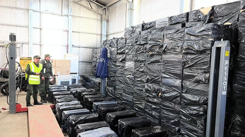 Golpe al contrabando: incautaron 192.500 atados de cigarrillos en el Paso Pino Hachado