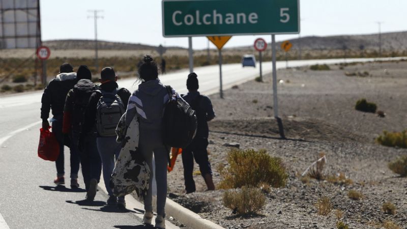 Inmigración en el norte de Chile: el país trasandino y Bolivia se reunirán para abordar la crisis