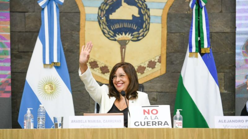 Con varios proyectos a futuro, Arabela Carreras se dirigió a la Legislatura