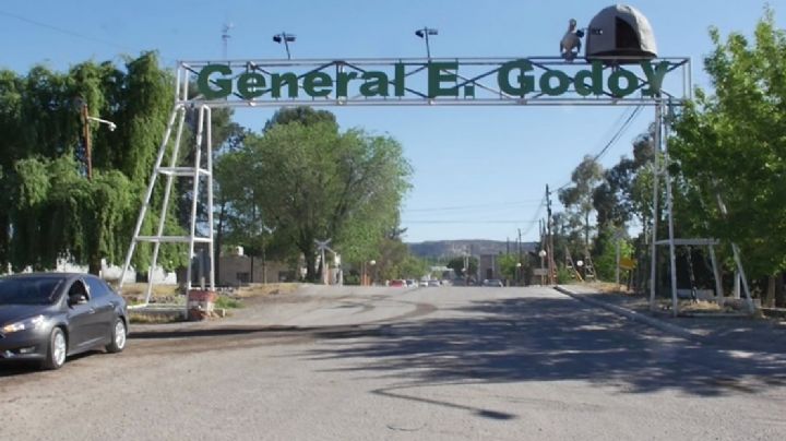 Nación pidió la suspensión de la licencia del intendente de General Godoy luego de su agresión