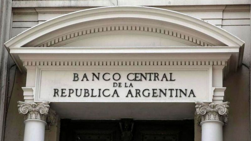El Banco Central subió la tasa de interés de los plazos fijos