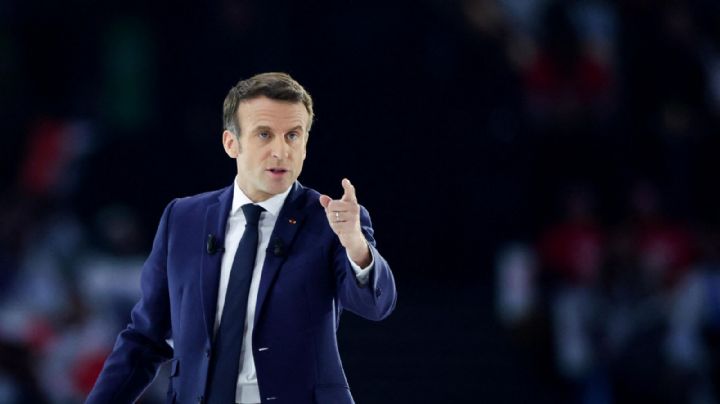 Emmanuel Macron cargó contra su principal oponente a dos días de las elecciones en Francia