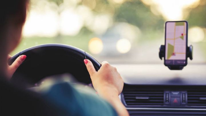 Las mujeres tienen casi el doble de posibilidades de quedar atrapadas en un auto tras un choque