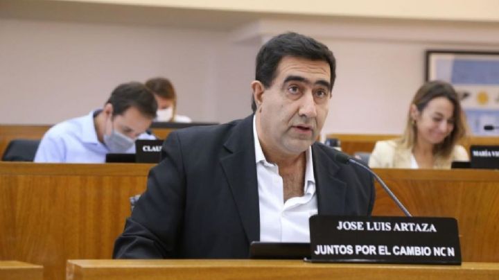 José Luis Artaza: “Peláez estuvo muy alejado de la gestión de Pechi Quiroga”