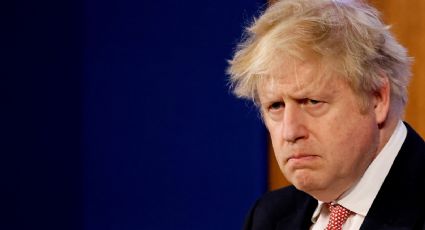 Boris Johnson enfrenta una moción de censura interna por las fiestas durante el confinamiento