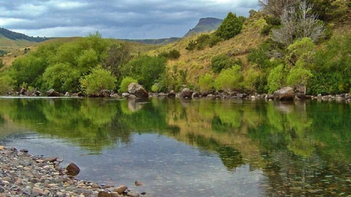 Mapean el río Chimehuin para conservar y rescatar el ambiente