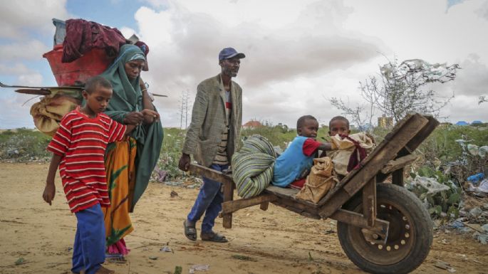 La sequía provoca un millón de desplazados en Somalia: “La hambruna ya acecha al país entero”