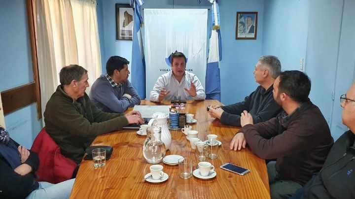 Villa La Angostura: Stefani se reunió con autoridades de EPAS para mejorar el servicio