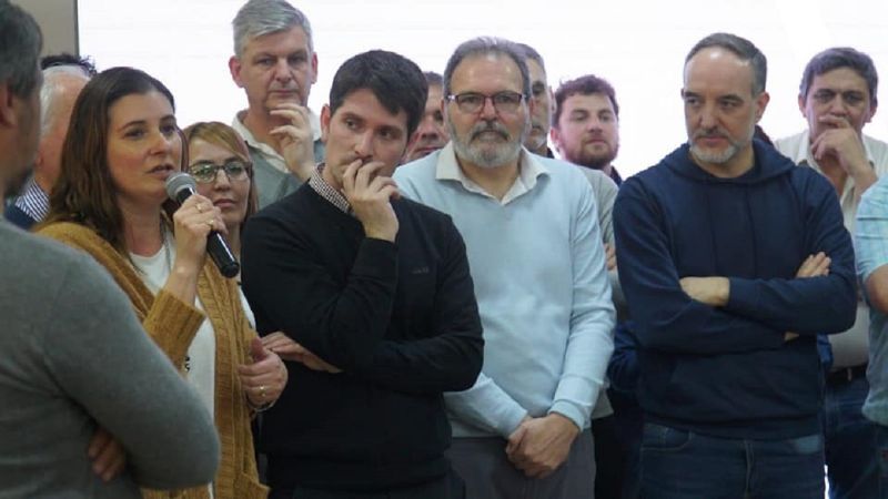 Interna que arde: El PJ suspendió a Doñate, intendentes y legisladores