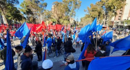 En una masiva movilización en Neuquén capital se repudió el atentado a Cristina Fernández