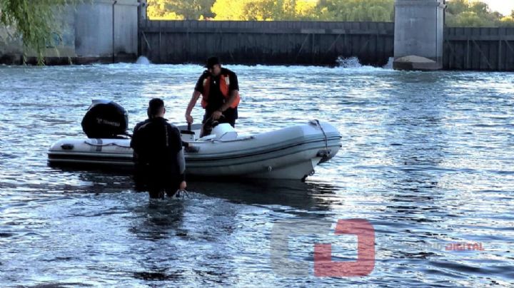 Buscan a dos jóvenes que se ahogaron en el río Neuquén, a la altura del Dique Ballester