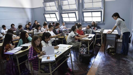 Pruebas PISA: en Argentina, 7 de cada 10 estudiantes no logra niveles básicos en matemáticas