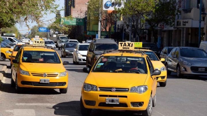 Taxistas neuquinos exigen más controles para que no les “roben” los pasajeros