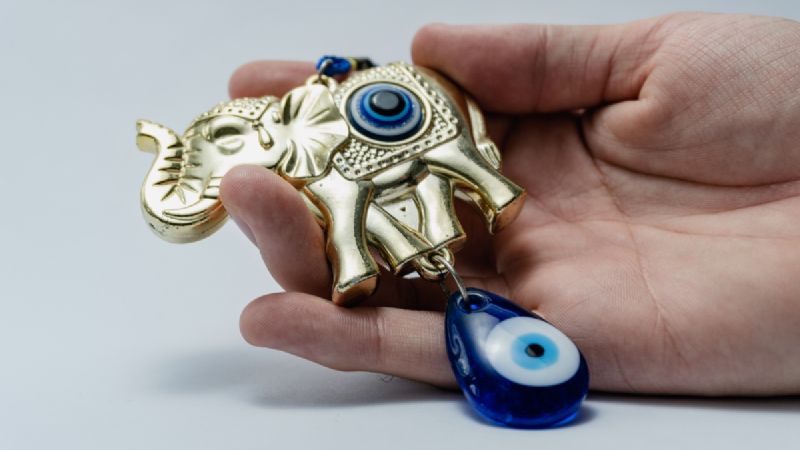 Horóscopo chino: qué amuletos deberá usar cada signo para la buena suerte en este mes