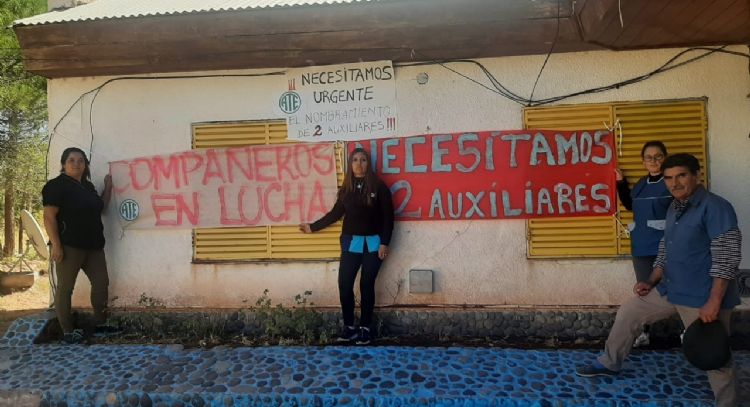 ATE realiza retención de tareas en la escuela albergue 264 de Los Chihuidos