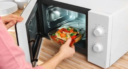 5 alimentos que nunca deberías calentar o cocinar en el microondas: las consecuencias
