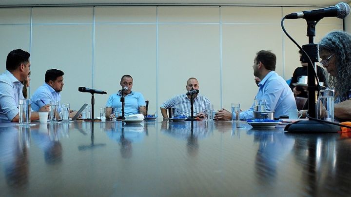 Diputados discuten ley que obliga a exhibir productos regionales en góndolas de comercios neuquinos