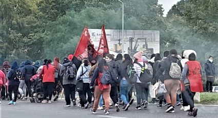 Caos en los puentes carreteros Neuquén-Cipolletti por distintas protestas