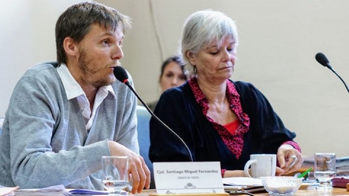 “El peronismo existe en cada una de las localidades, pero no existe en la provincia”