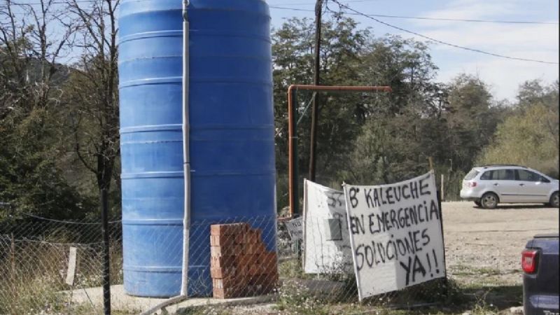 Vecinos del barrio Kaleuche apuntaron contra el municipio; "No comprende la urgencia del agua"