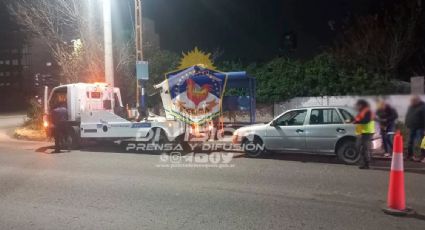 Más de 20 autos y motos fueron detenidos durante un operativo policial en el barrio Bouquet Roldán