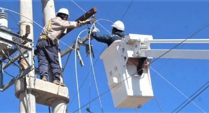 El EPEN trabaja a contrarreloj para restablecer el servicio eléctrico esta noche