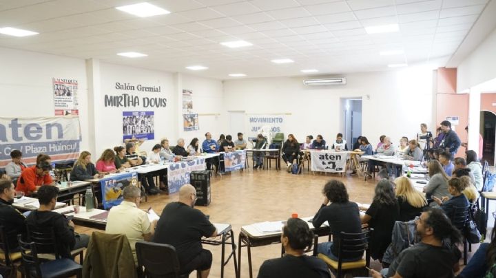 Docentes de Neuquén volvieron a rechazar la propuesta del gobierno y harán un nuevo paro de 72 horas